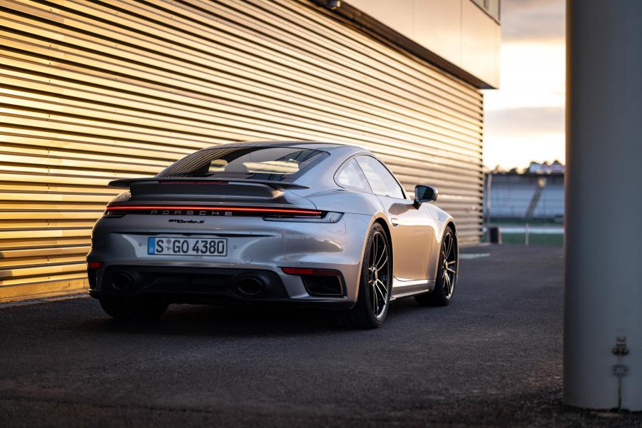  Porsche 911 Turbo S (992) 2020 года  (WW) (фото 49 из 49)